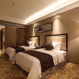 Executive Twin Room