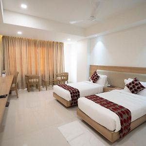 Jet Fox By Aero View Hotel, Delhi Airport